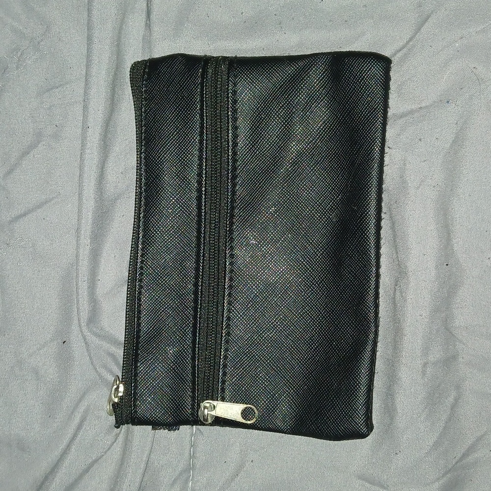 2 pocket faux leather wallet